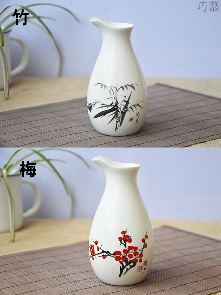 Qiao mu creative ceramic wine restoring ancient ways suit white porcelain jar of Japanese the qing hip flask 1 catty installed household white wine