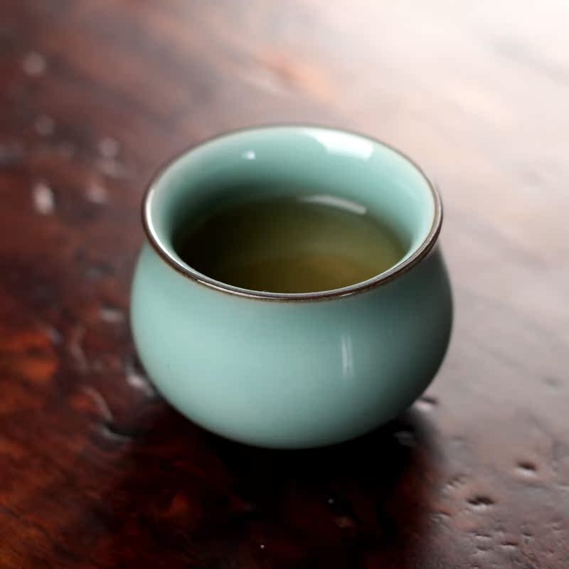 Qiao mu QYX longquan celadon shadow the qing pu 'er kung fu tea cups ceramic tea cup sample tea cup master CPU