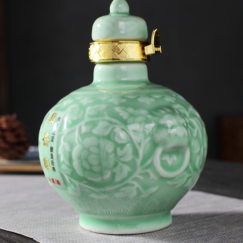 Qiao mu jingdezhen small shadow blue glaze ceramic bottle expressions using the empty wine bottle sealed jar furnishing articles 1 catty 2 jins 5 jins of 5 jins