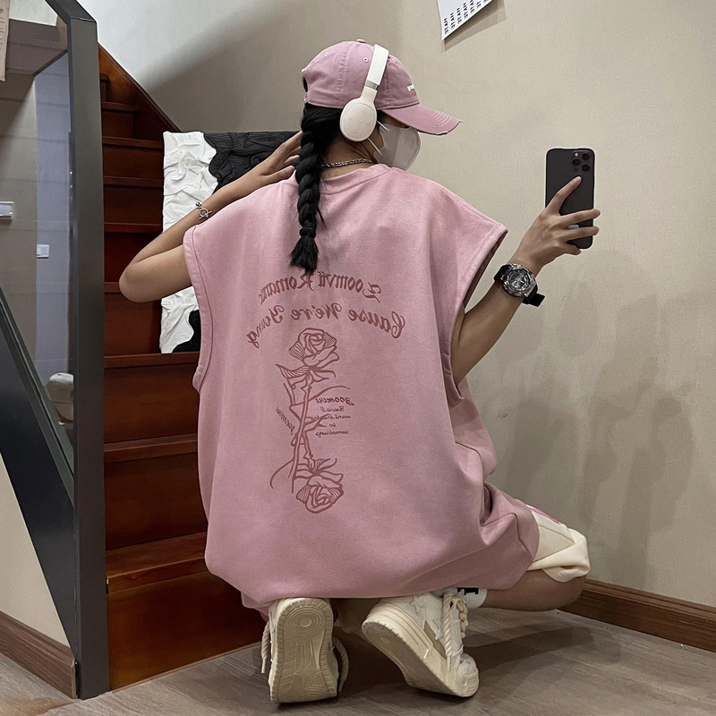 American-Style Suede Pink Vest for Men, Loose Sleeveless Sports T-Shirt, Summer Trendy Brand, Cool and Stylish Sleeveless Top, 2025 New Model