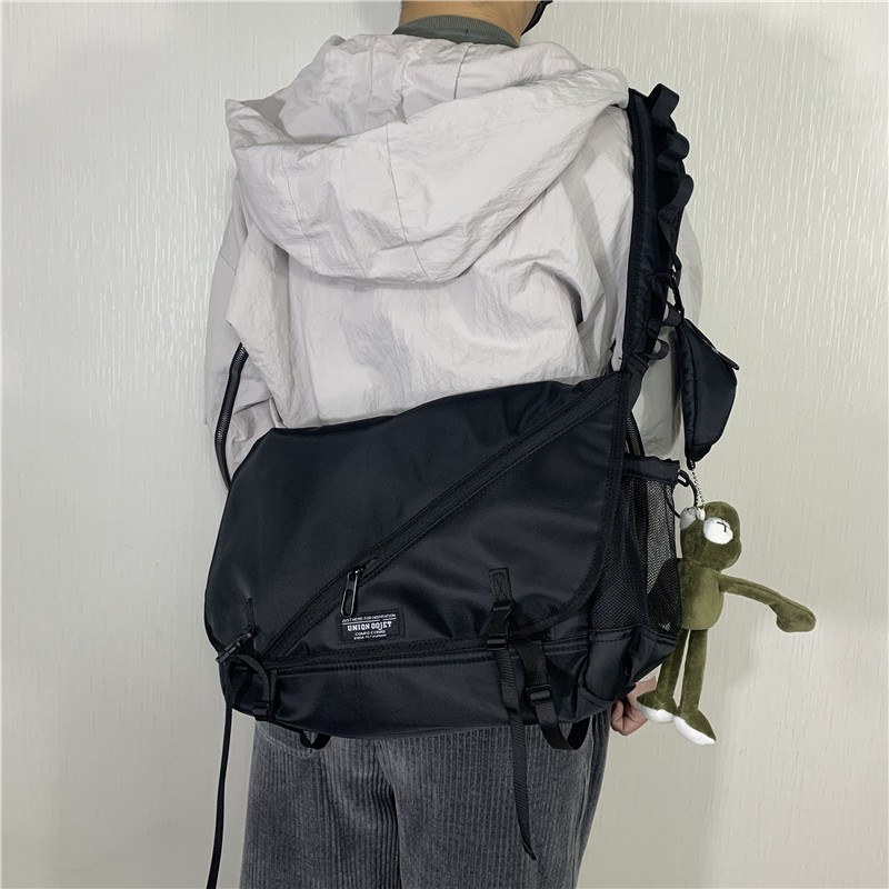 Tooling Bag Slanted Satchel for men Hip Hop Japanese Hip Hop satchel Satchel Casual Student Trend SHOULDER BAG Woman Single Shoulder Bag