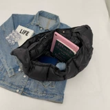 Демисезонный вместительный и большой пуховик, сумка через плечо с пухом