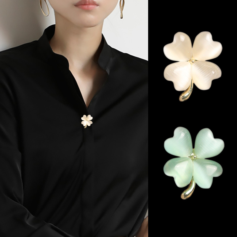 High-grade four-leaf clover brooch collar pin female pin clover anti-glare button opal fixed clothes shirt collar button