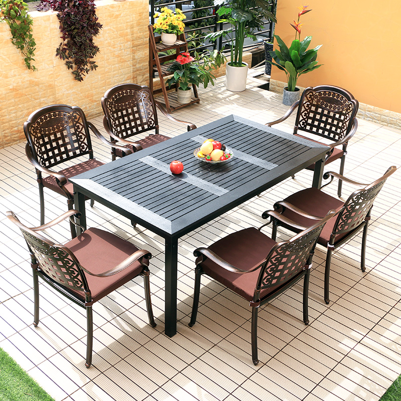 Outdoor table and chair cast aluminum courtyard table and chair combination leisure cafe outdoor outdoor balcony garden anticorrosive wood plastic wood