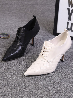 Hong Kong square boots with nude boots 2023 new Bayu Han edition Skin and Spring and Autumn Single Boots