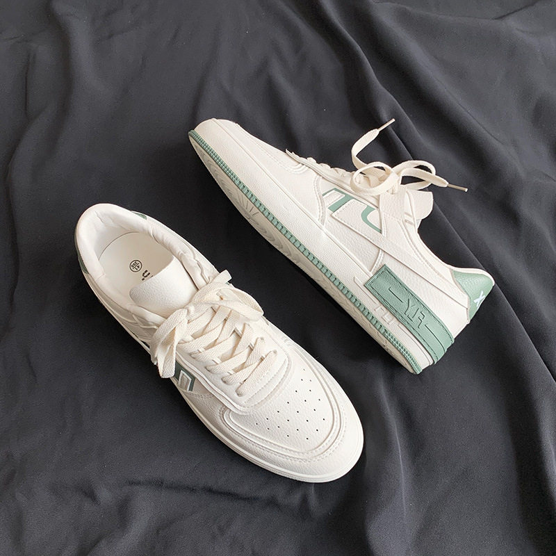 Tide men wear a small white shoe male Korean version 100 lap summer breathable chic board shoes male sneaker boomer 100 hitch