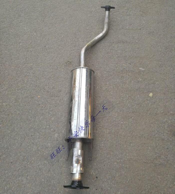 Suitable for Nissan Tiida middle section 409 steel all-steel exhaust pipe muffler chimney