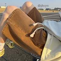 Коричневый