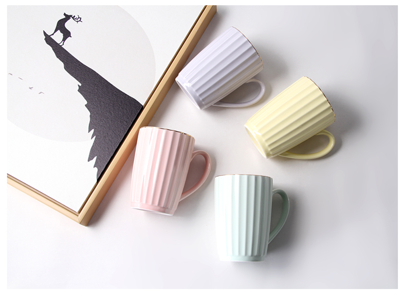 Creative picking glass ceramic keller with spoon, cup coffee cup milk cup household glass move trend