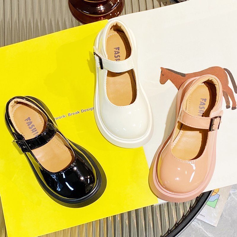 Children's Mary Jane small leather shoes girls shoes 2021 spring and summer new little girls retro soft bottom princess shoes JK single shoes