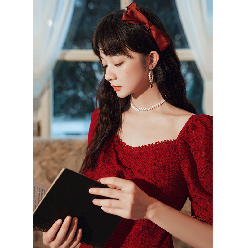 Red toast The bride can normally wear the summer lace 2021 new wedding gown temperament little Subtrothed