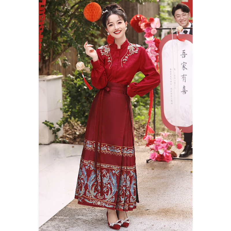 Evening dress, Hanfu, red winter wedding dress, Chinese style, long sleeve Evening dress, Hanfu, red winter wedding dress, Chinese style, long sleeve