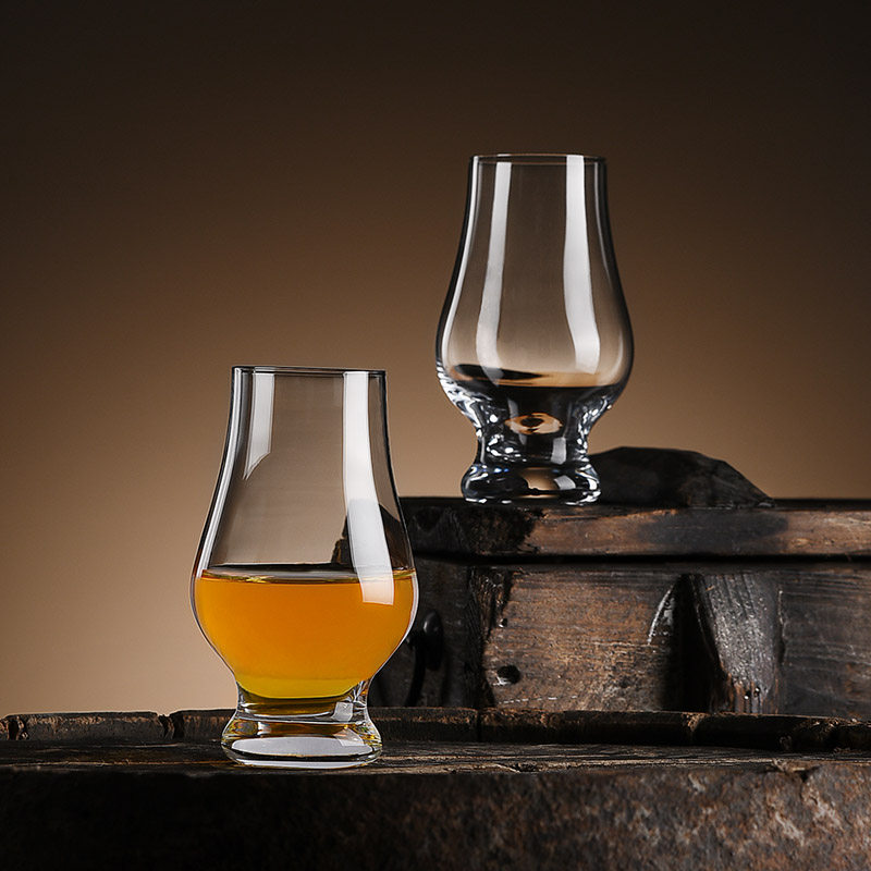 Smell the fragrant glass whiskey glass spirit glass sweet wine glass tasting cup European style foreign wine glass short foot belly cup