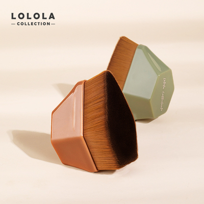 LOLOLA萝萝拉小熨斗55号粉底刷平头底妆刷上妆无痕带盖便携化妆刷