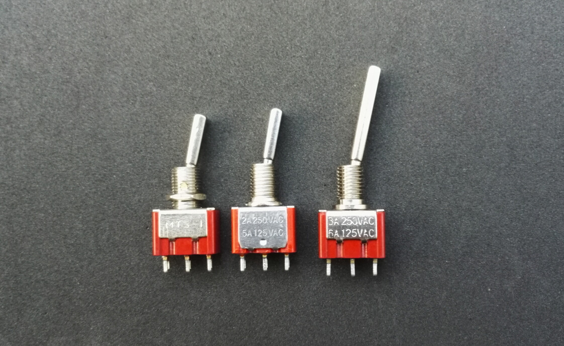 Twist switch, two gears and three gears switch, reset switch, remote control, transmitter, sky and earth fly Ledi frsky