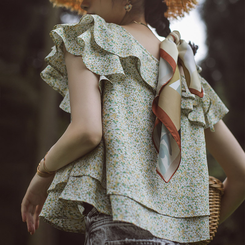 French-Style Pure Cotton Romantic Floral Blouse with Ruffled Off-Shoulder Tie-Up Top, Niche Off-Shoulder Camisole Shirt, Short Style