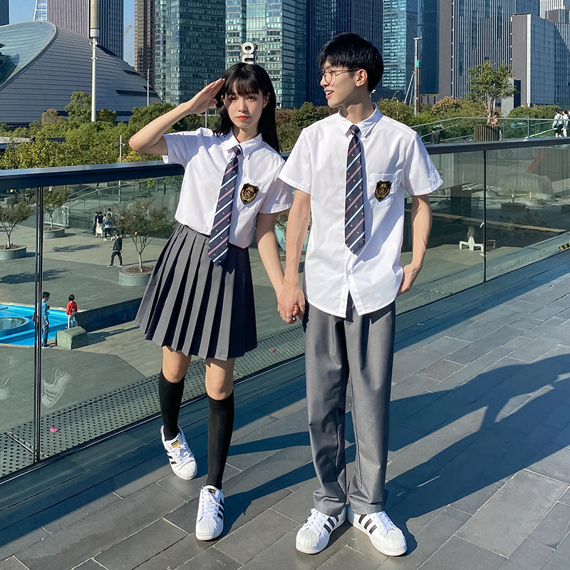Graduation class uniform summer student uniform group photo college wind suit high school sports meeting large size Korean school uniform