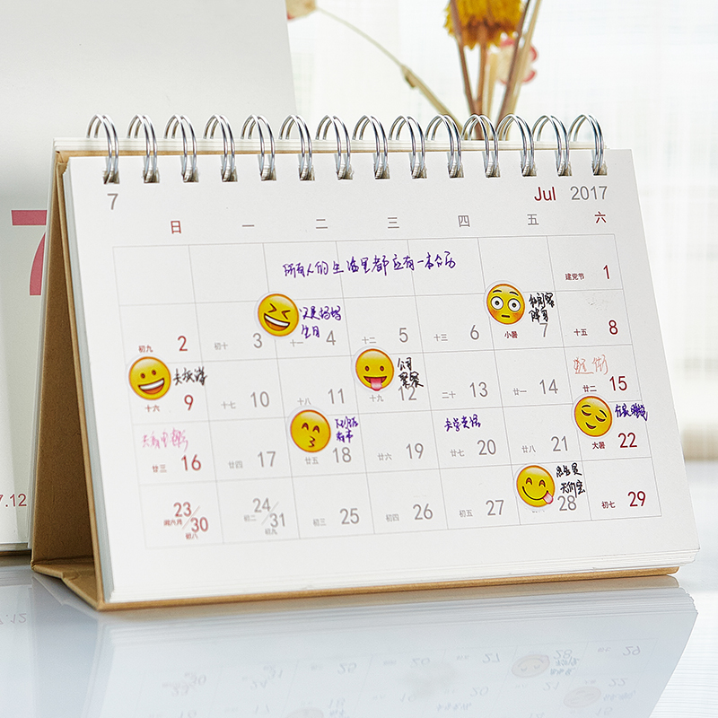simple small fresh desk calendar office desktop decoration small