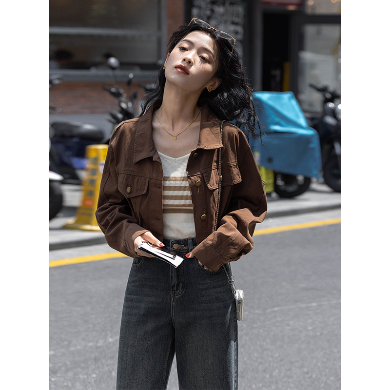 Su Mian Maillard Style Denim Jacket 2026 Spring and Autumn New Short Lapel Workwear Jacket for Petite Women Su Mian Maillard Style Denim Jacket 2026 Spring and Autumn New Short Lapel Workwear Jacket for Petite Women