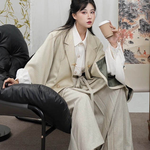 河间工服：传统与创新交织的现代职业装