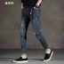 Quần jeans nam màu xanh thon dài quần trẻ trung phiên bản Hàn Quốc của xu hướng xuân hè quần dài - Quần jean