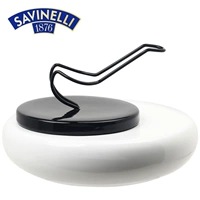 Белое дно черное крышка B n