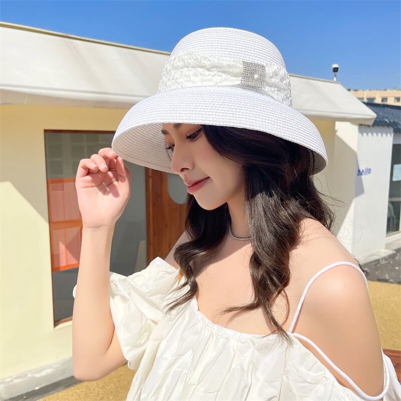 Small Waist Hepburn Style Small Lampshade Straw Hat Women's Summer Beautiful Water Brick Decoration Sun Protection Beach Sun Hat Beach Hat