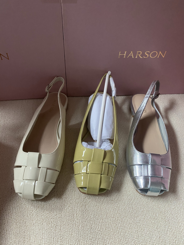 Hazen Official Store Genuine Woven Casual 2025 Summer New Style Square Toe Low Heel Sandals Hm257129 Hazen Official Store Genuine Woven Casual 2025 Summer New Style Square Toe Low Heel Sandals Hm257129
