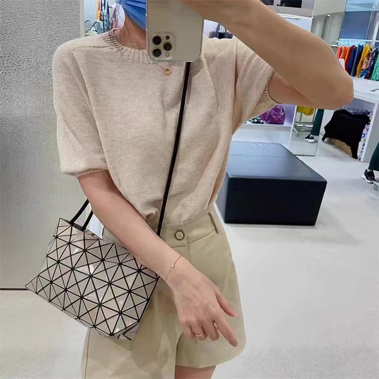Japan's 2024 New Diamond Shoulder Bag Tofu Bag Hand-Held Crossbody Bag Armpit Bag Boston Women's Bag Drawstring Bag