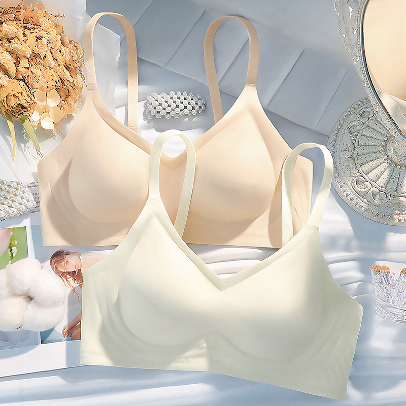 Thickened 5cm Small Bust Enhancing Push-Up Bra for Women with Flat Chests, Seamless, Wire-Free, Skin-Colored, White, Size 4 Bra