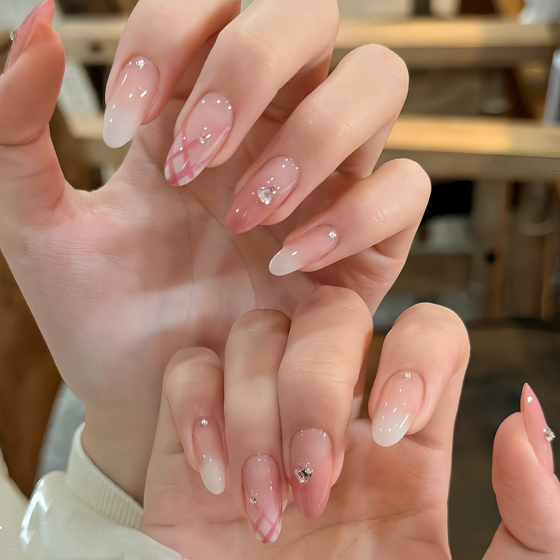 Gradient Plaid Pure White-Enhancing Wearable Nail Art Finished Nail Pieces Fake Nails Removable High-End Handmade