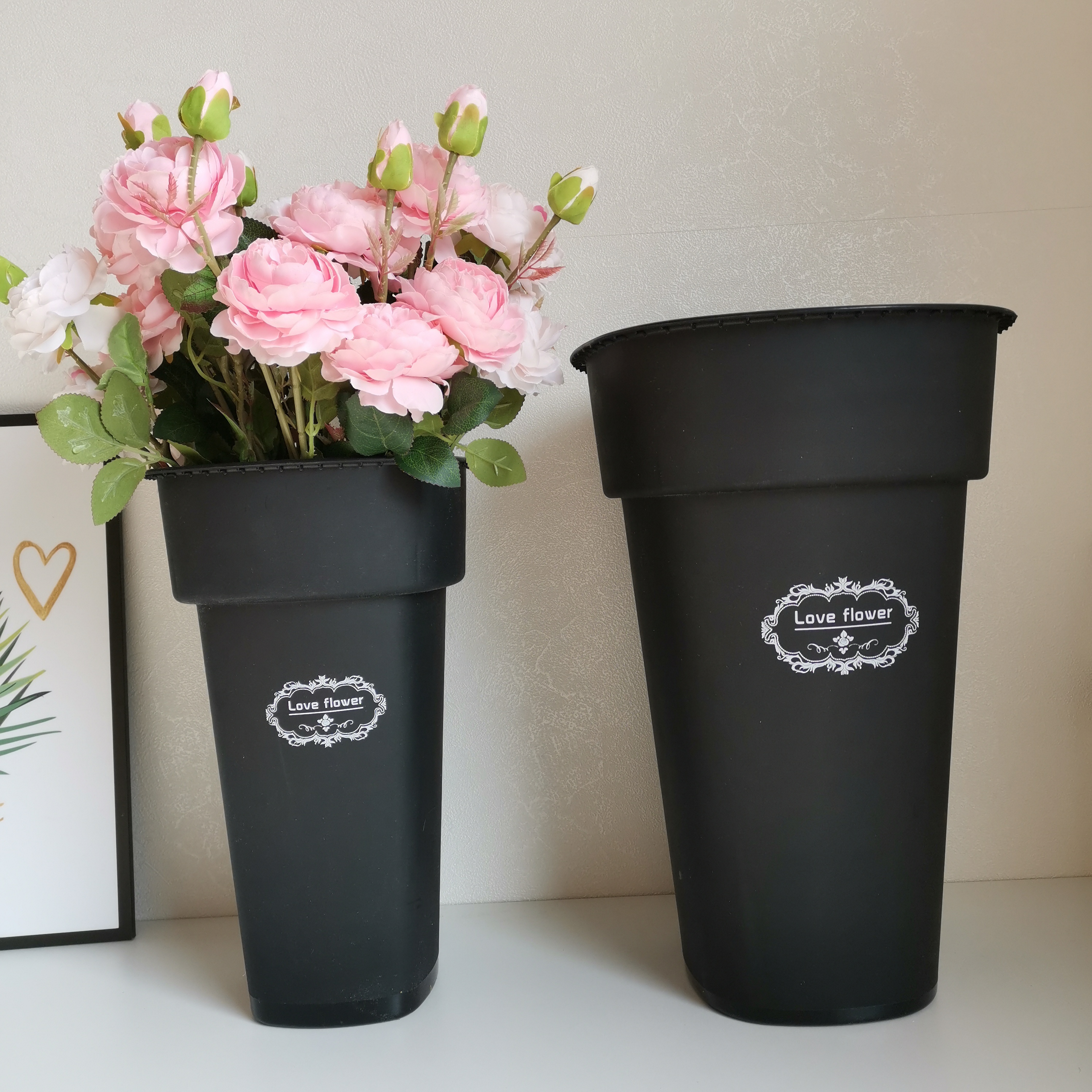 New vase flower shop household flower arrangement wake up flower bucket plastic large French flower bucket round bucket square bucket