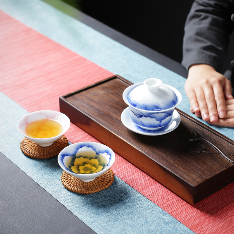 Blue and white hand draw three tureen only protect hot tea tea cup jingdezhen checking ceramic kung fu tea bowl
