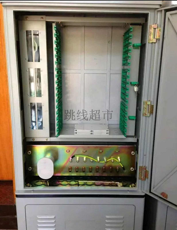 SMC144 core optical cable handover box 288 core 576 core outdoor floor-standing optical delivery box roadside cabinet