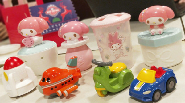 2018 McDonald's Q edition Qiaole toy Melody toy McDonald's children's toy Melody