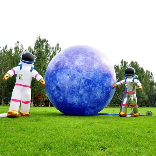 Космический космический корабль, надувной космонавт