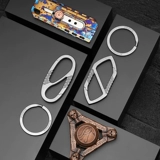 Металлический креативный брелок, простой и элегантный дизайн, делается под заказ