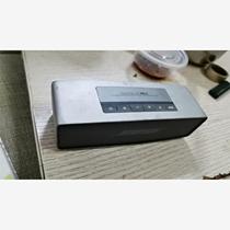 Bose mim Bluetooth speakers will not be shipped silently. Small box bargain product. Please send the complete model.