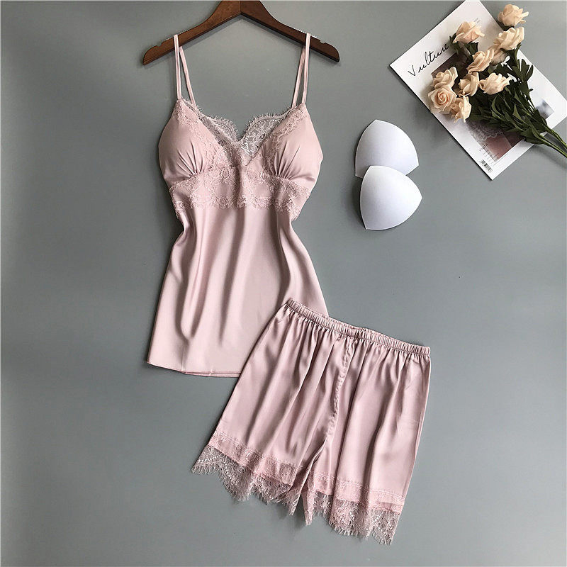Sexy backless pajamas women Xia Bing silk suspenders shorts two-piece set with chest pad small chest gathered spring and autumn can be worn outside