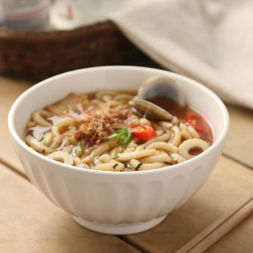 Lianyuan Jingfu Gourmet Food Photography Style Countryside Wind Vegetarian White ceramic rice bowls Classic retro vertical stripe Noodle Bowl