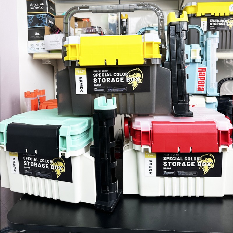 2025年新ルアーフィッシングボックス大容量ルアーボックスミニポータブルハンドヘルドはステッカー付きルアーベイトボックスの上に座ることができます