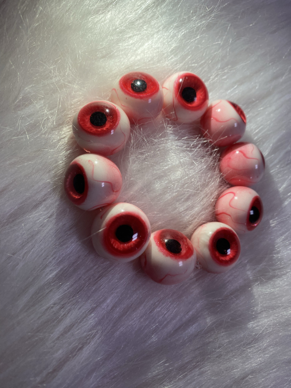 Niche Bloody Realistic Eyeball Bead Bracelet with Simulated Bloodshot Veins