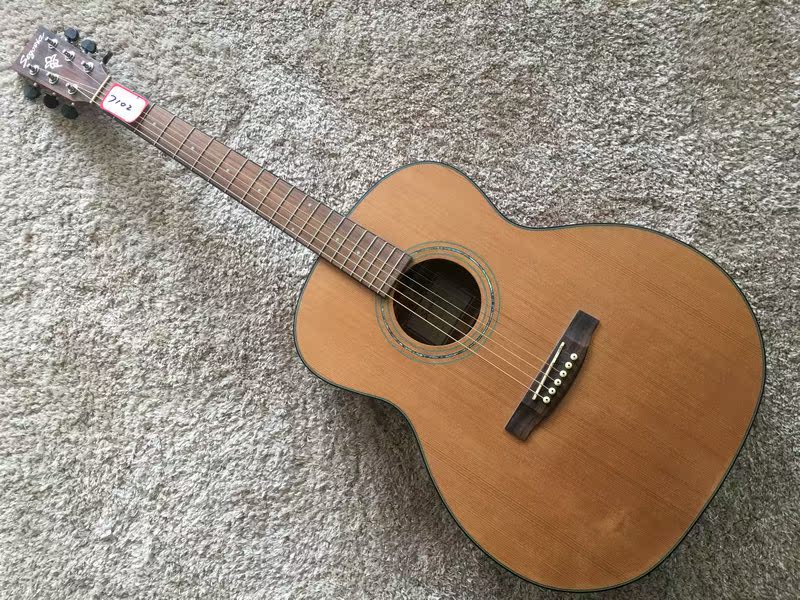 Korean brand Segovia Segovia red pine peach core veneer ballad guitar 41 inch matt