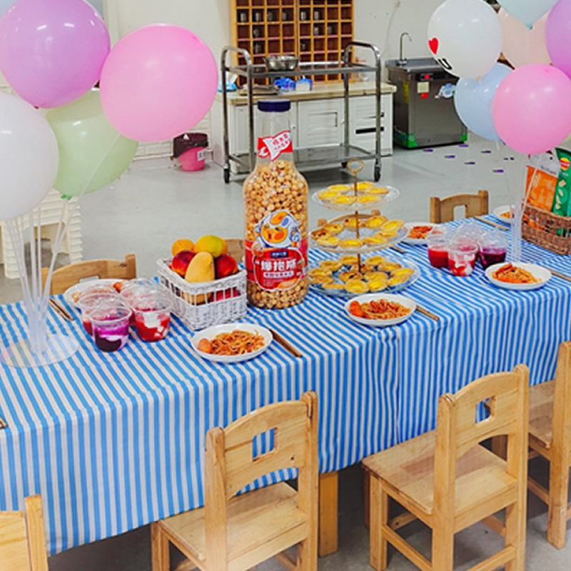 Disposable tablecloth rectangular in Nordic Wind Saturday Children's Day Party Fashion School kindergarten long tablecloth