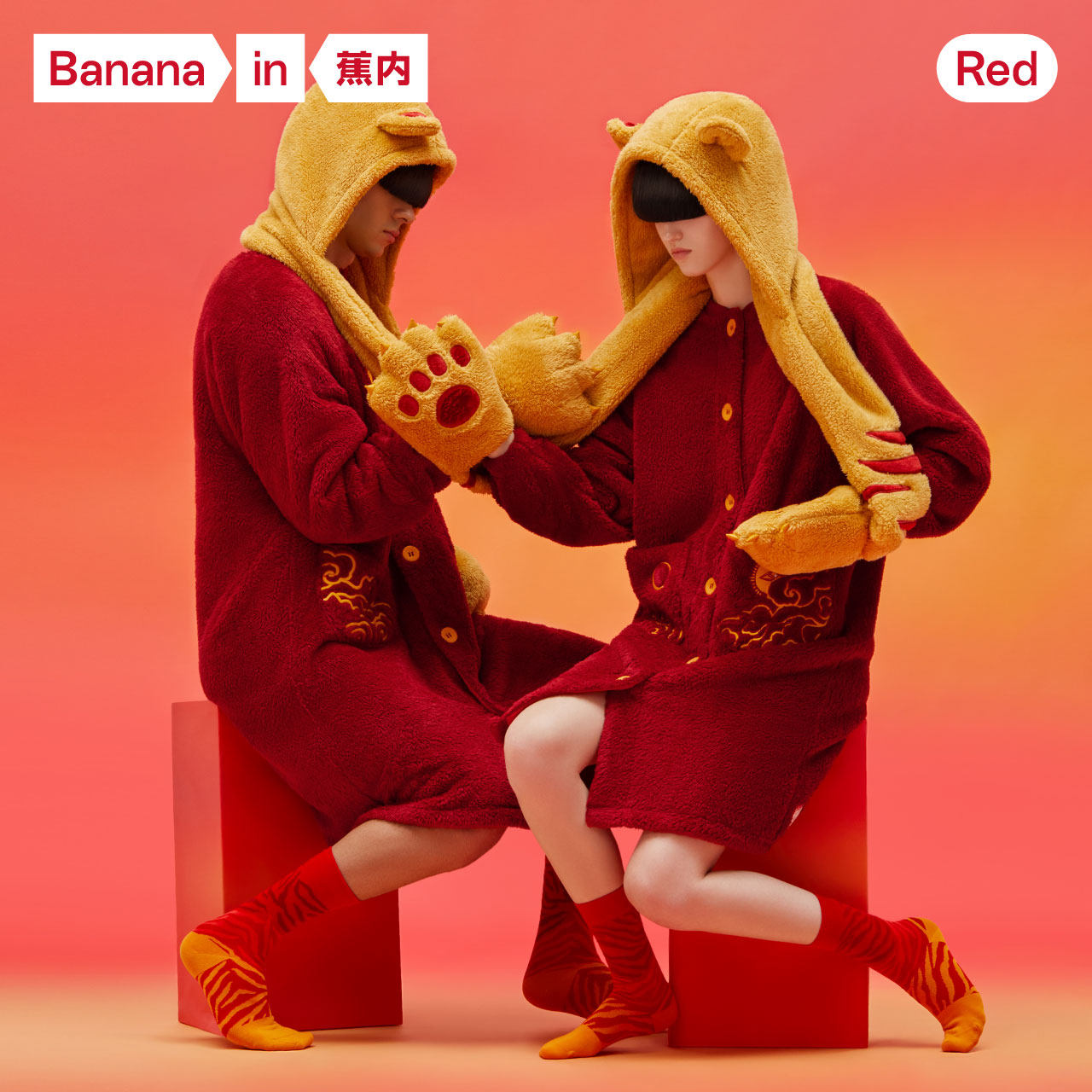 Banana inner suede suede home Artist Joint Coral Suede Sleeping Robe for men and women Cavet Flannel Thickened Couple's Home Jacket