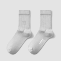 Серебристо-серый