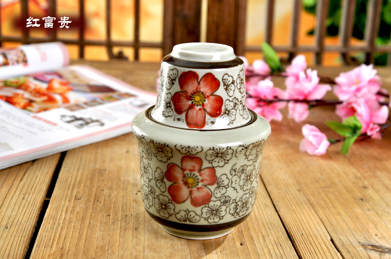 Bộ đồ gốm sứ Jingdezhen được vẽ bằng tay màu sắc phong cách Nhật Bản và nhiệt độ gió hông bình lẩu sứ màu xanh và trắng ấm ly vang đỏ