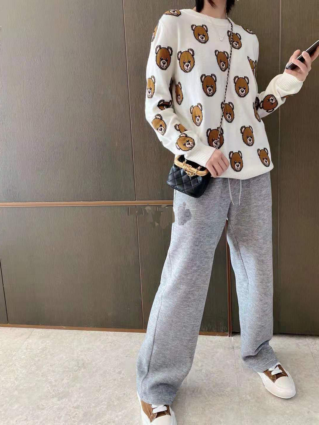 Sweater Women 2021 New Loose small Bear cover Lazy Wind Advanced Design Sensation with a small crowdjacket for autumn and winter