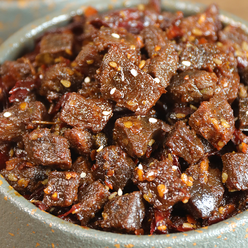 (Small Seven Chen Halogen) dice beef cold to eat snacks with snacks and snacks and spicy cooked meat halts ready-to-eat 120g-Taobao