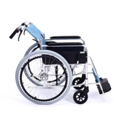 Руководство по инвалидной коляске по инвалидной коляске в Японии Коляска для инвалидного коляска может быть сложена с бывшим 50